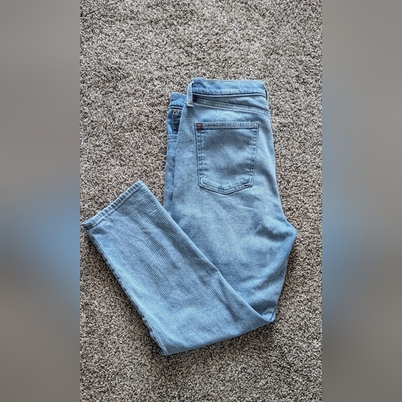 BDG Urban Outfitters High Rise Slim Girlfriend Jeans Light Wash Indigo Size 31 - Picture 4 of 7